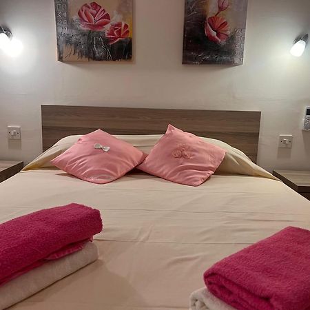 Fiesta Apartment Seaview 梅利哈 外观 照片
